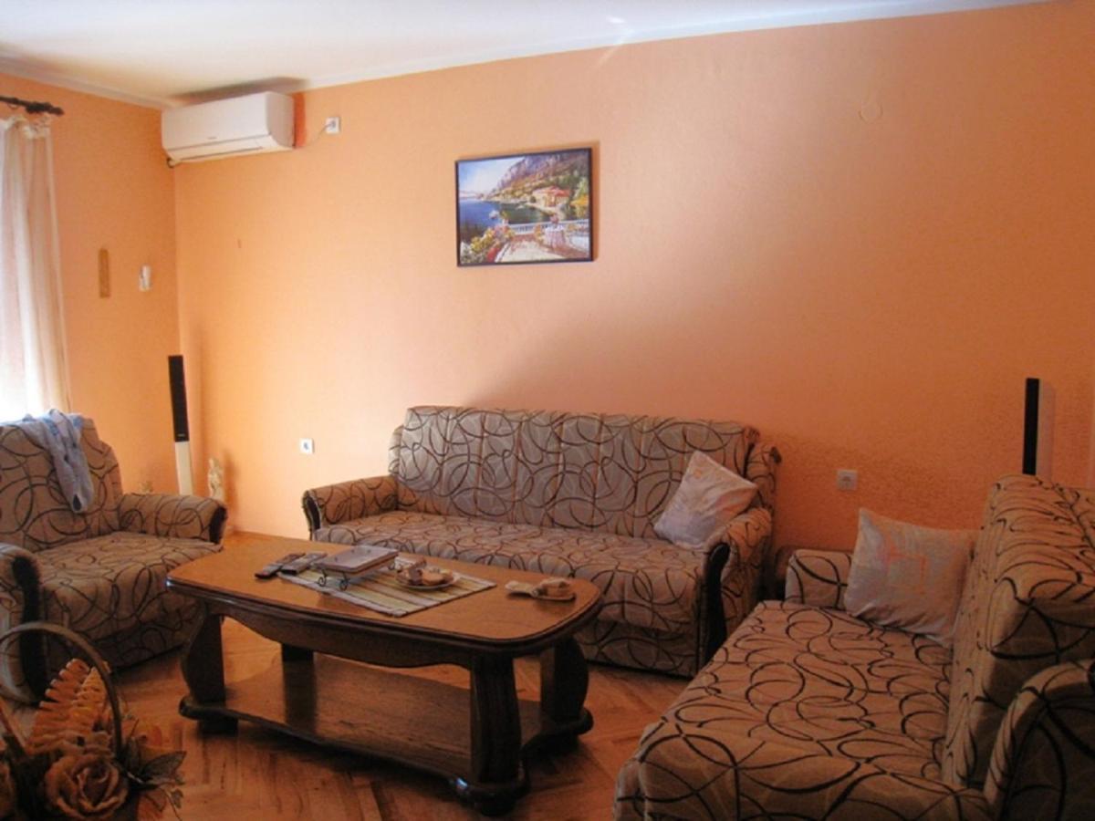 Apartment Stana Petrovac Εξωτερικό φωτογραφία