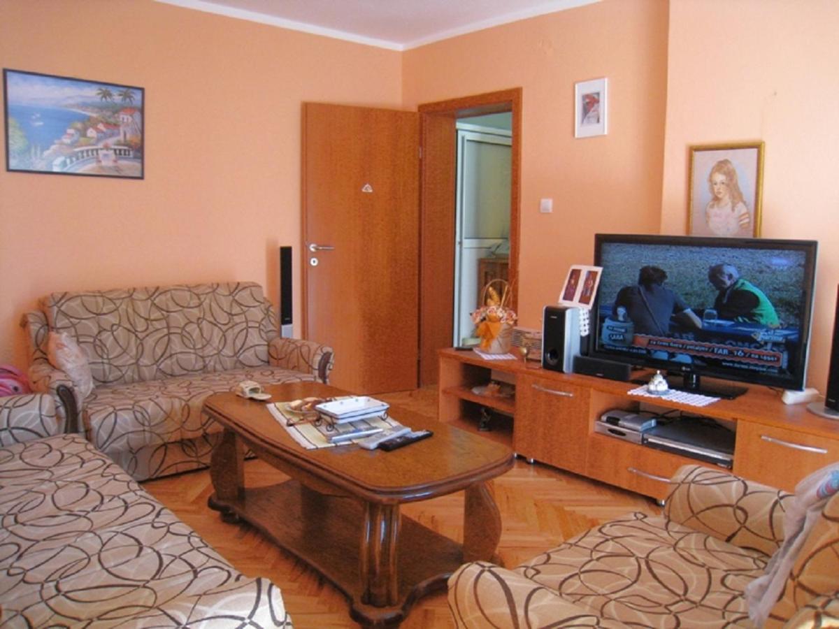 Apartment Stana Petrovac Εξωτερικό φωτογραφία